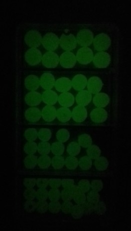 Набор бусинок фосфорных размер M