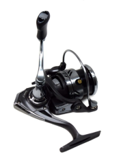 Катушка безынерционная TAKUMI-S LM2500S 4+1 ball