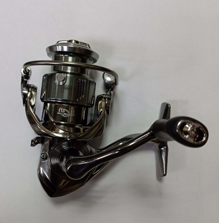 Катушка безынерционная SHIMAND F6-3000  13+1 ball