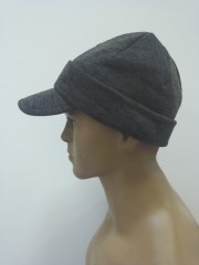 89112 Шапка TRAPER ФОРЕЛЬ трикотажная с козырьком цвет графит