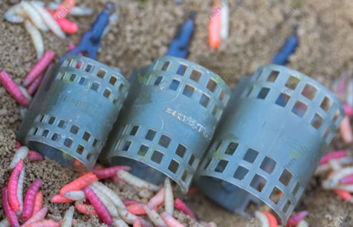 Кормушка фидерная большая Preston PLUG IT FEEDER - LARGE  30 гр.