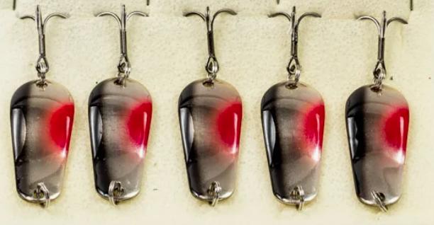 Блесна РУССКАЯ РЫБАЛКА "ШТОРЛИНГ М" серебро Черноспинка  9 гр