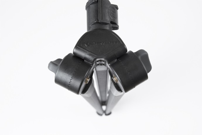 Подставка под удилища для ловли на течении KORUM BARBEL TRIPOD KREST/24