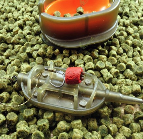 Кормушка ORANGE Spider Flat Method, 70 гр.