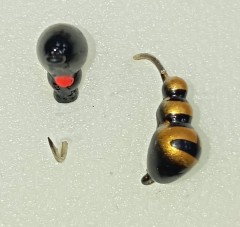 Мормышка Муравей с глазиком и коронкой сред. 2 гр.