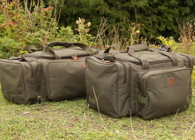 Сумка AVID CARP для рыболовных аксессуаров и снастей STANDARD CARRYALL 30 х 42 х 25 см.