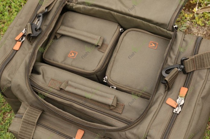 Сумка AVID CARP для рыболовных аксессуаров и снастей STANDARD CARRYALL 30 х 42 х 25 см.