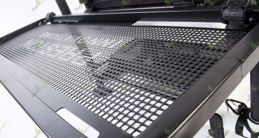 Стол для аксессуаров Preston VENTA-LITE SLIMLINE TRAY OFFBOX 36 28х77см